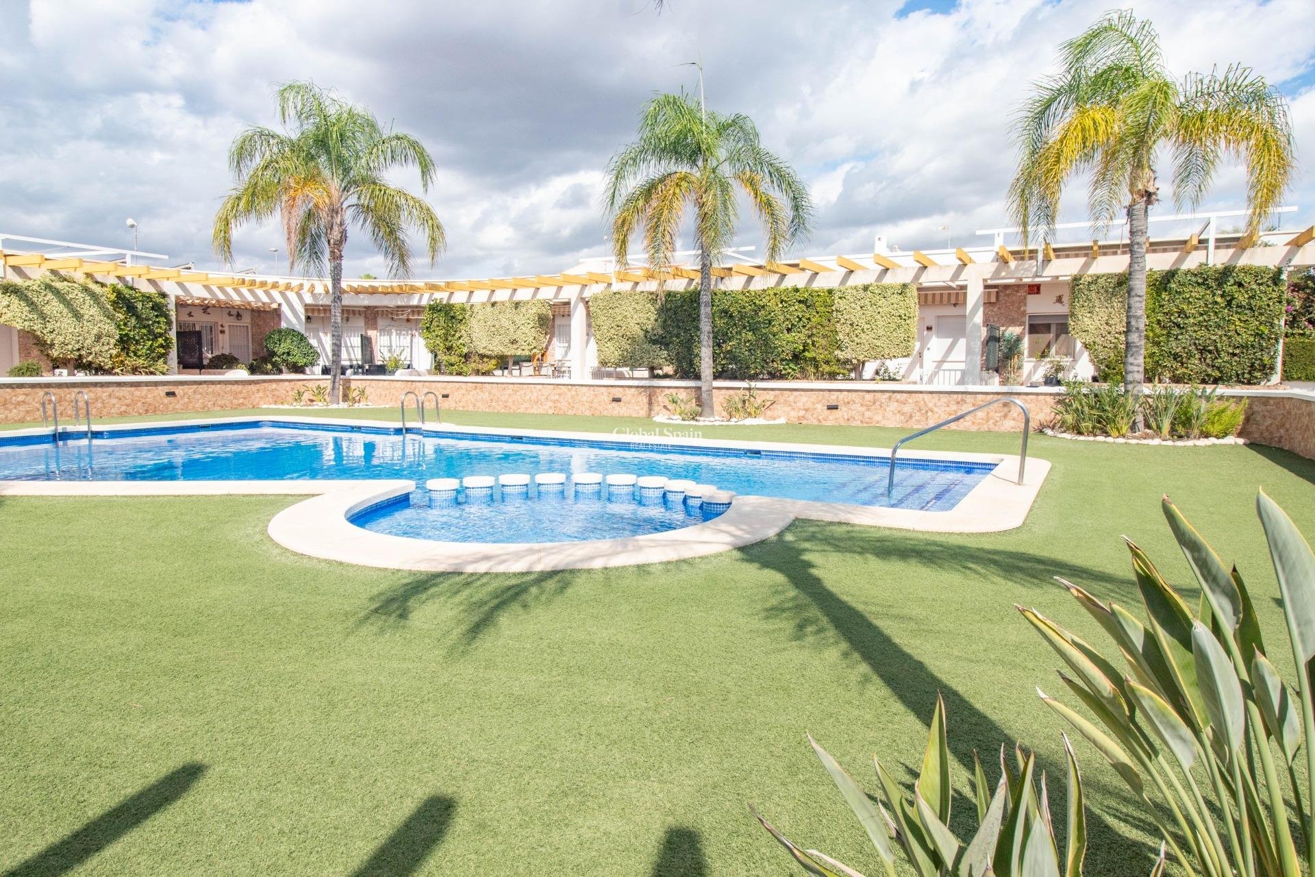 Resale - House -
PILAR DE LA HORADADA - MIL PALMERAS 