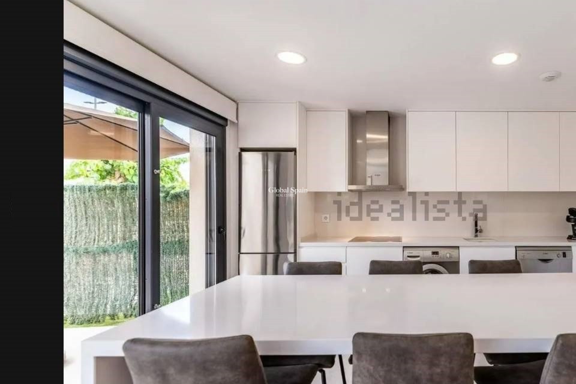 Resale - HOUSE -
PILAR DE LA HORADADA - Playa de las Higuericas