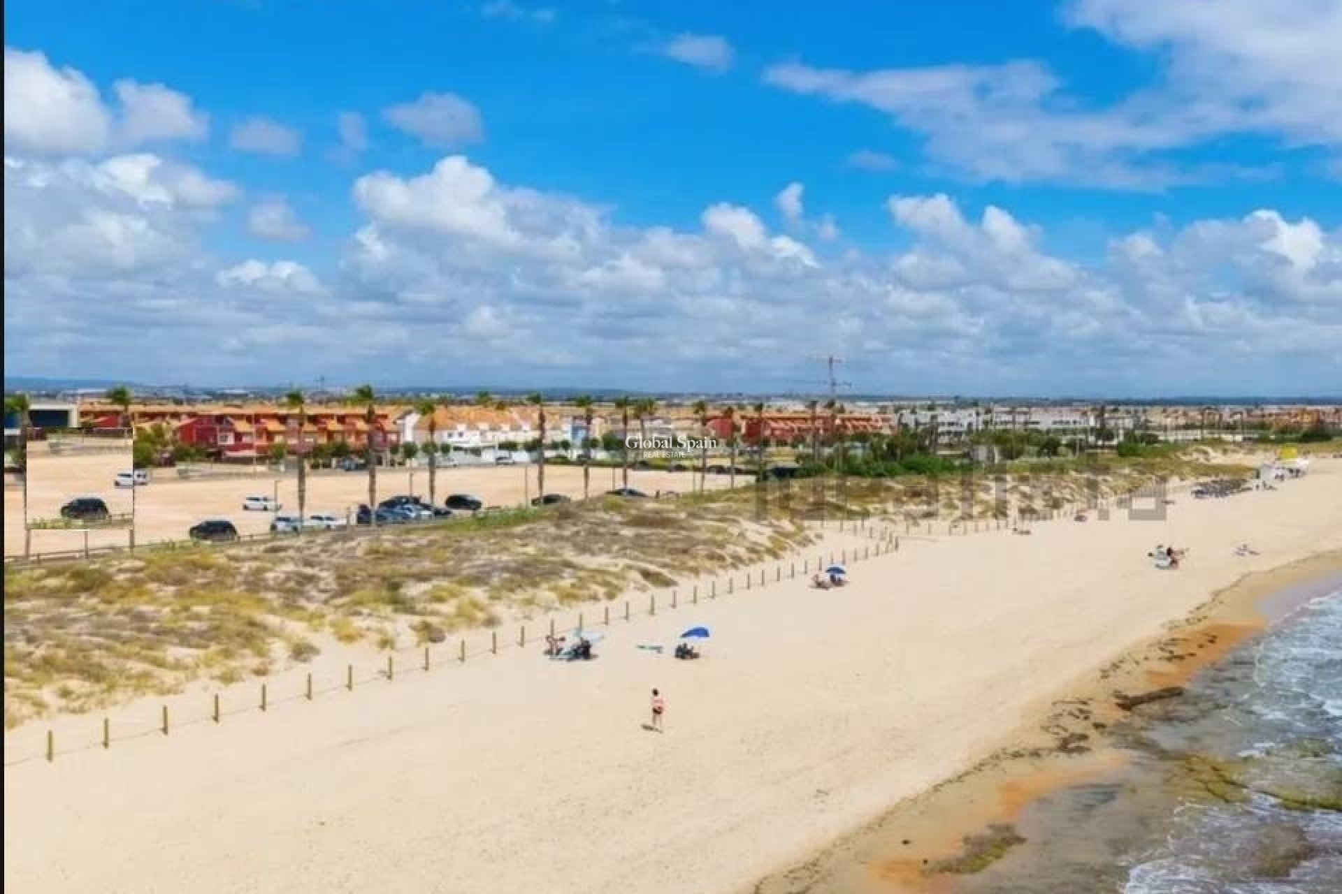 Resale - HOUSE -
PILAR DE LA HORADADA - Playa de las Higuericas