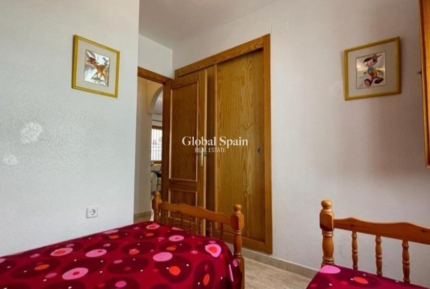 Resale - HOUSE -
PILAR DE LA HORADADA - PUEBLO LATINO