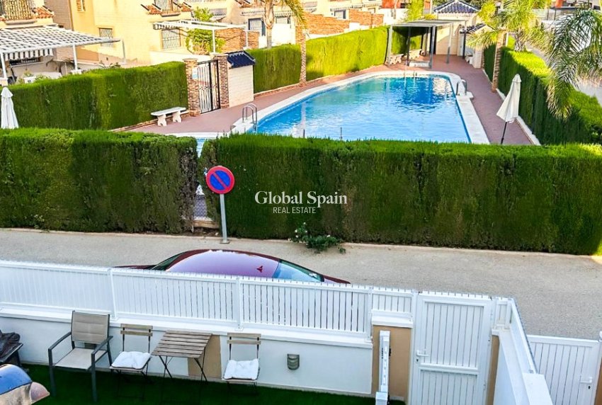 Resale - HOUSE -
PILAR DE LA HORADADA - Torre de la Horadada