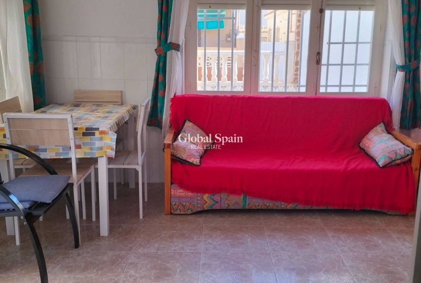 Resale - HOUSE -
PILAR DE LA HORADADA - Torre de la Horadada