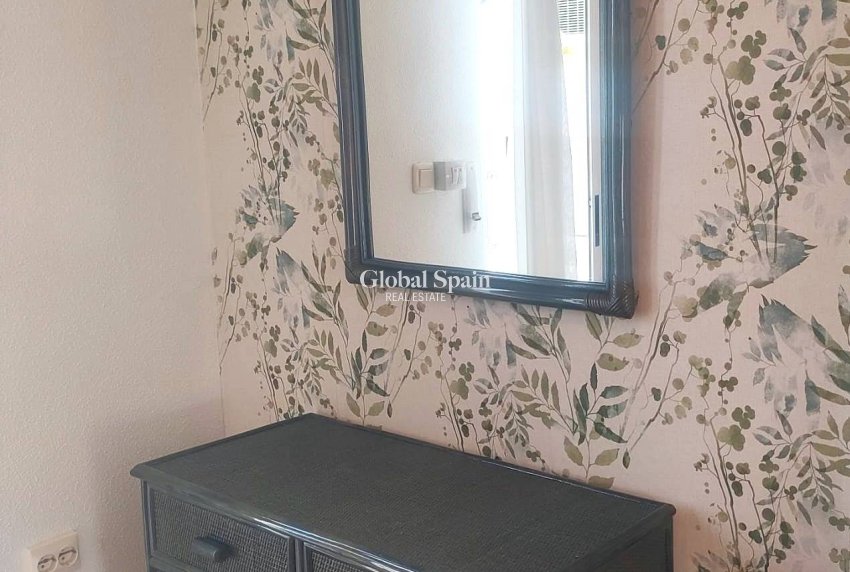 Resale - HOUSE -
PILAR DE LA HORADADA - Torre de la Horadada