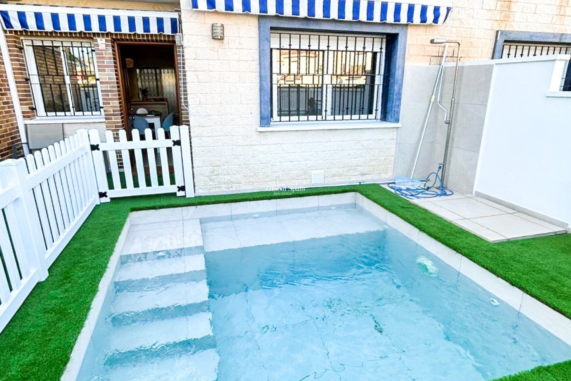 Resale - HOUSE -
PILAR DE LA HORADADA - Torre de la Horadada