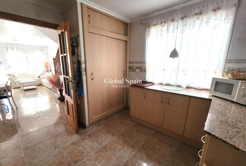 Resale - HOUSE -
PILAR DE LA HORADADA - Torre de la Horadada