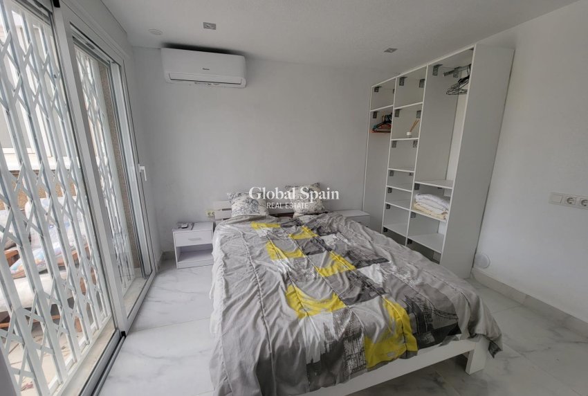 Resale - HOUSE -
PILAR DE LA HORADADA - Torre de la Horadada