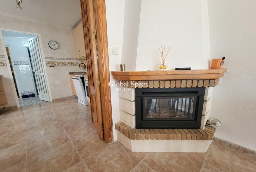 Resale - HOUSE -
PILAR DE LA HORADADA - Torre de la Horadada