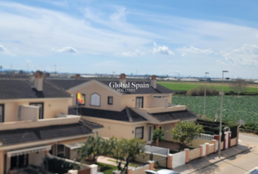 Resale - HOUSE -
PILAR DE LA HORADADA - Torre de la Horadada