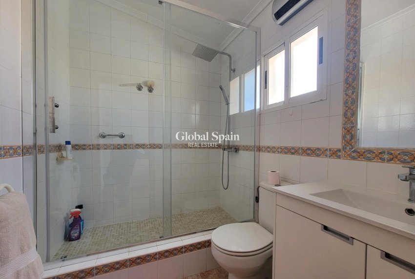 Resale - HOUSE -
PILAR DE LA HORADADA - Torre de la Horadada