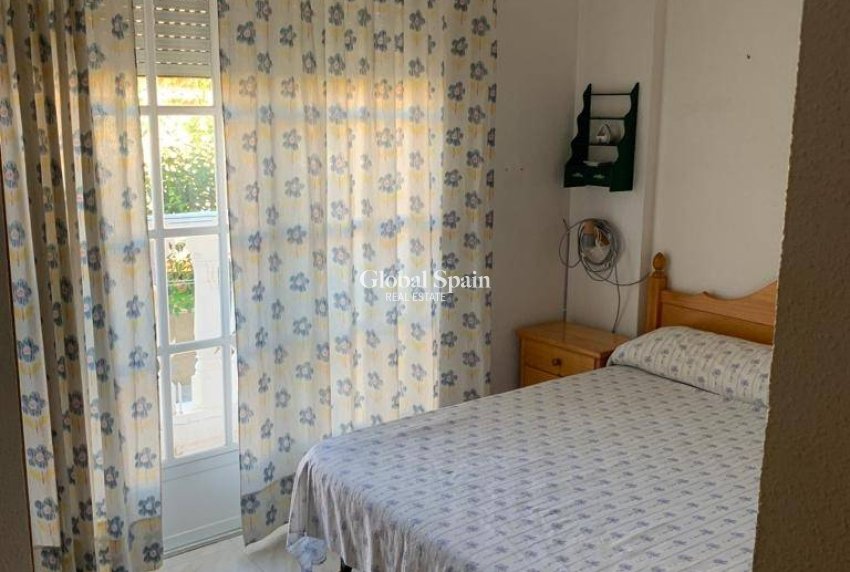 Resale - HOUSE -
PILAR DE LA HORADADA - Torre de la Horadada