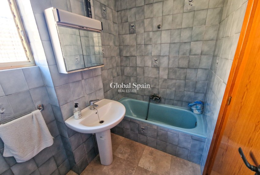 Resale - HOUSE -
PILAR DE LA HORADADA - Torre de la Horadada