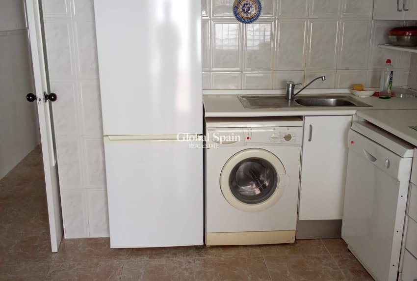 Resale - HOUSE -
PILAR DE LA HORADADA - Torre de la Horadada