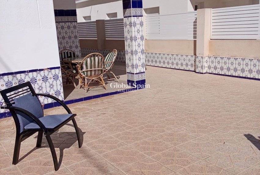 Resale - HOUSE -
PILAR DE LA HORADADA - Torre de la Horadada