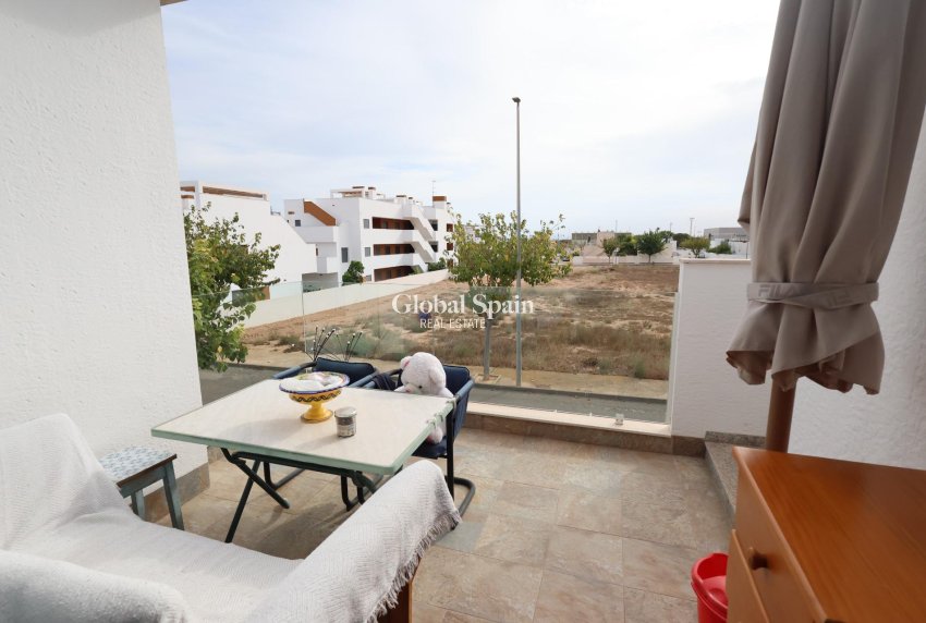 Resale - House -
PILAR DE LA HORADADA - Zona Pueblo