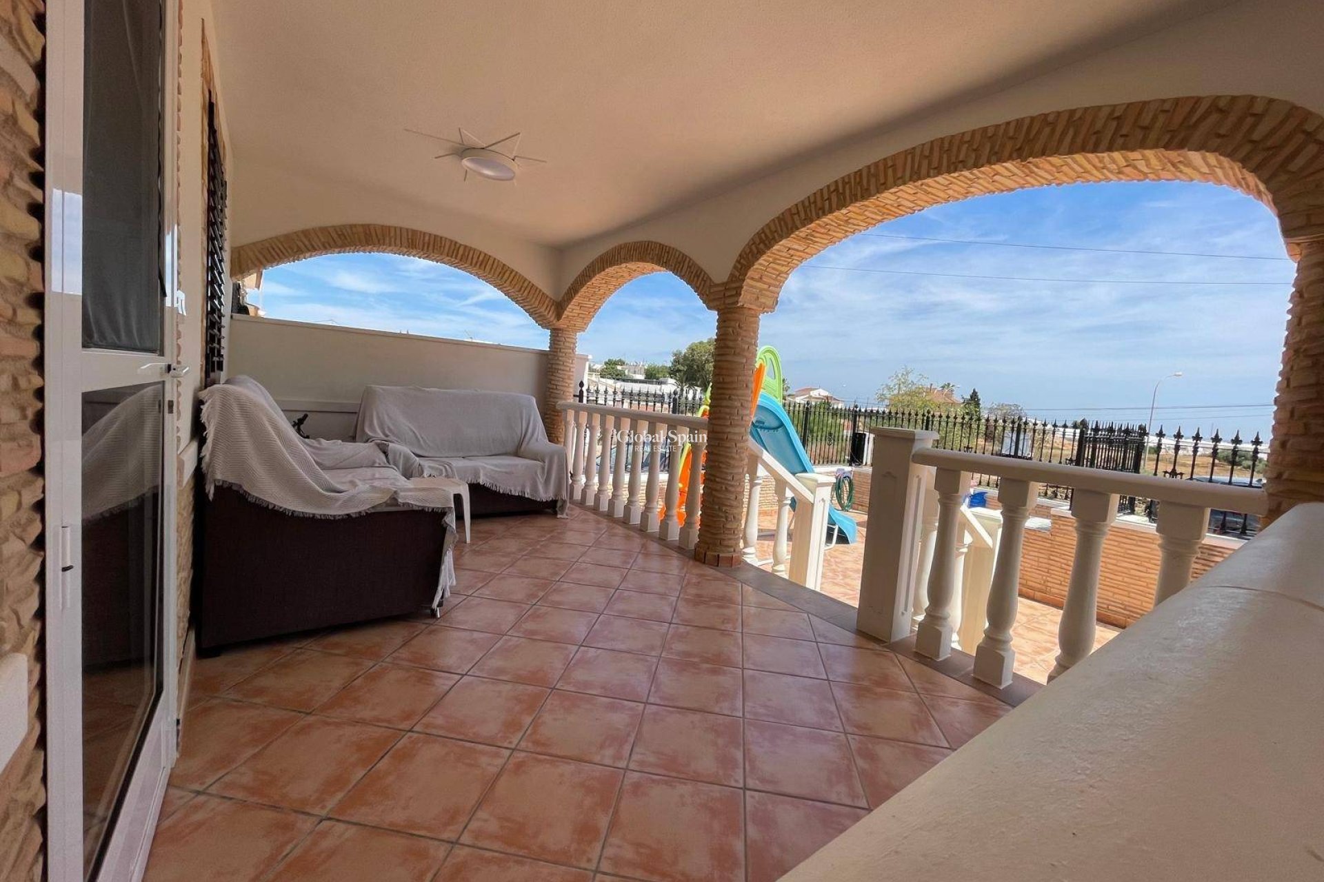 Resale - HOUSE -
PILAR DE LA HORADADA - Zona Pueblo