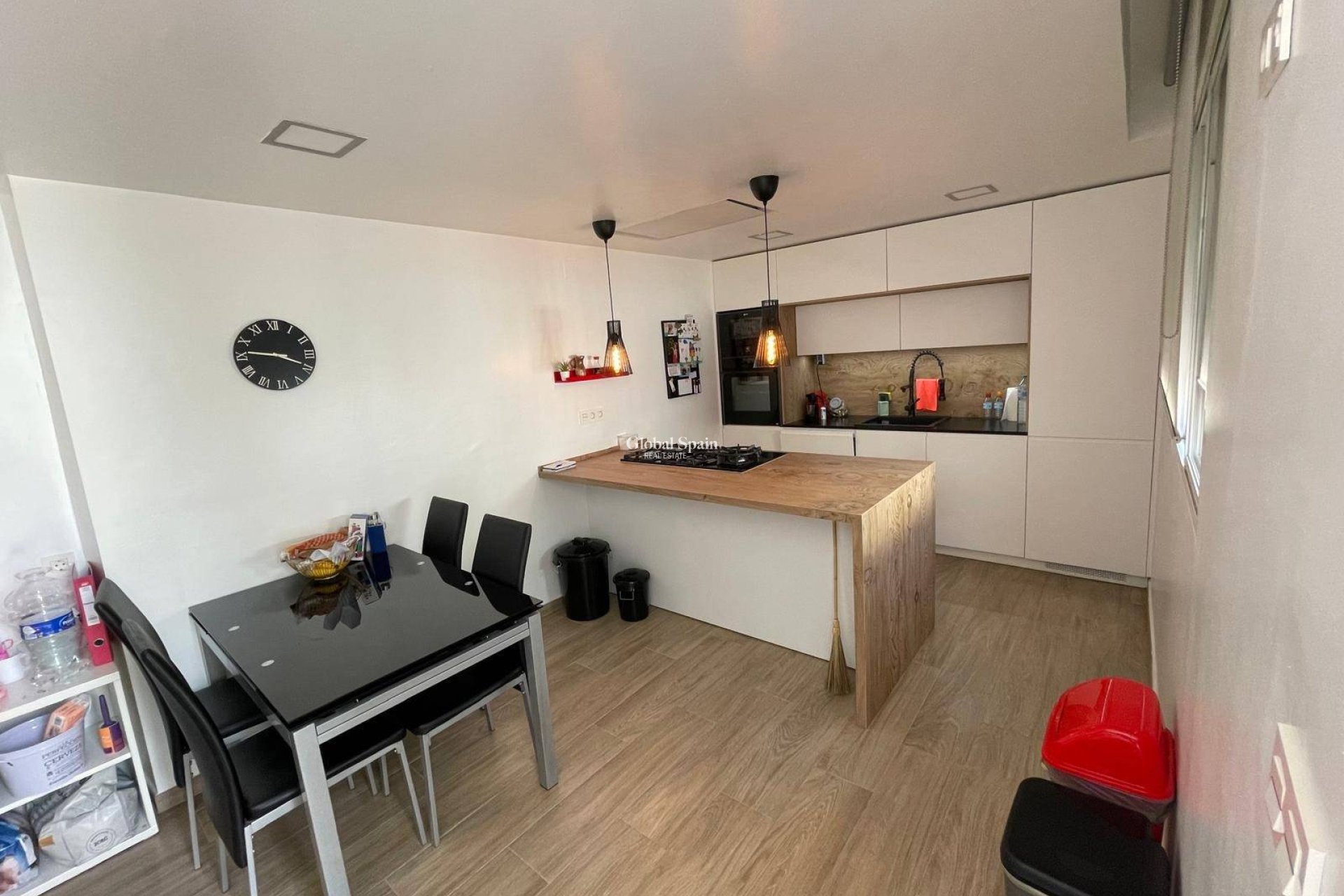 Resale - HOUSE -
PILAR DE LA HORADADA - Zona Pueblo