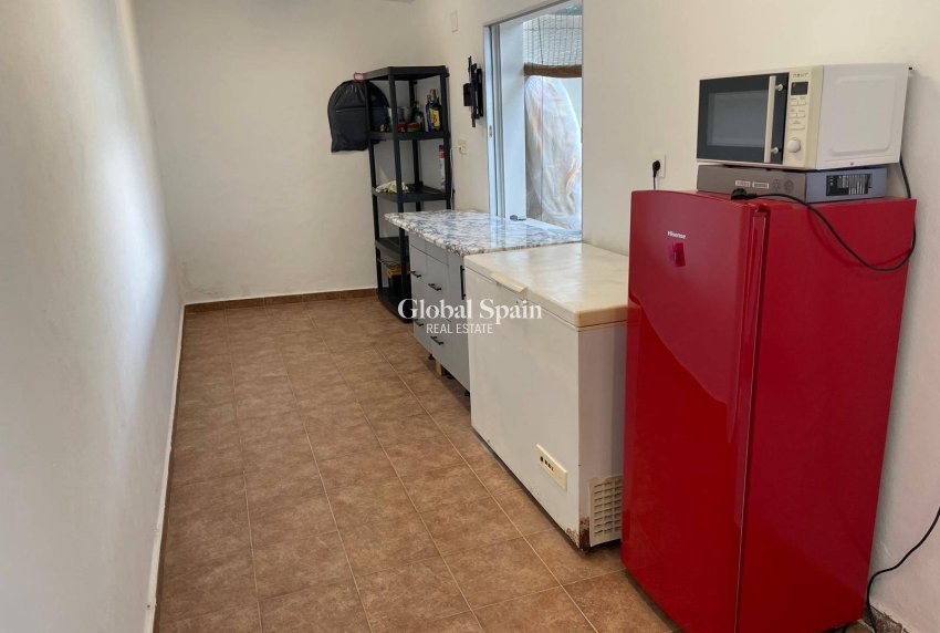 Resale - HOUSE -
PILAR DE LA HORADADA - Zona Pueblo