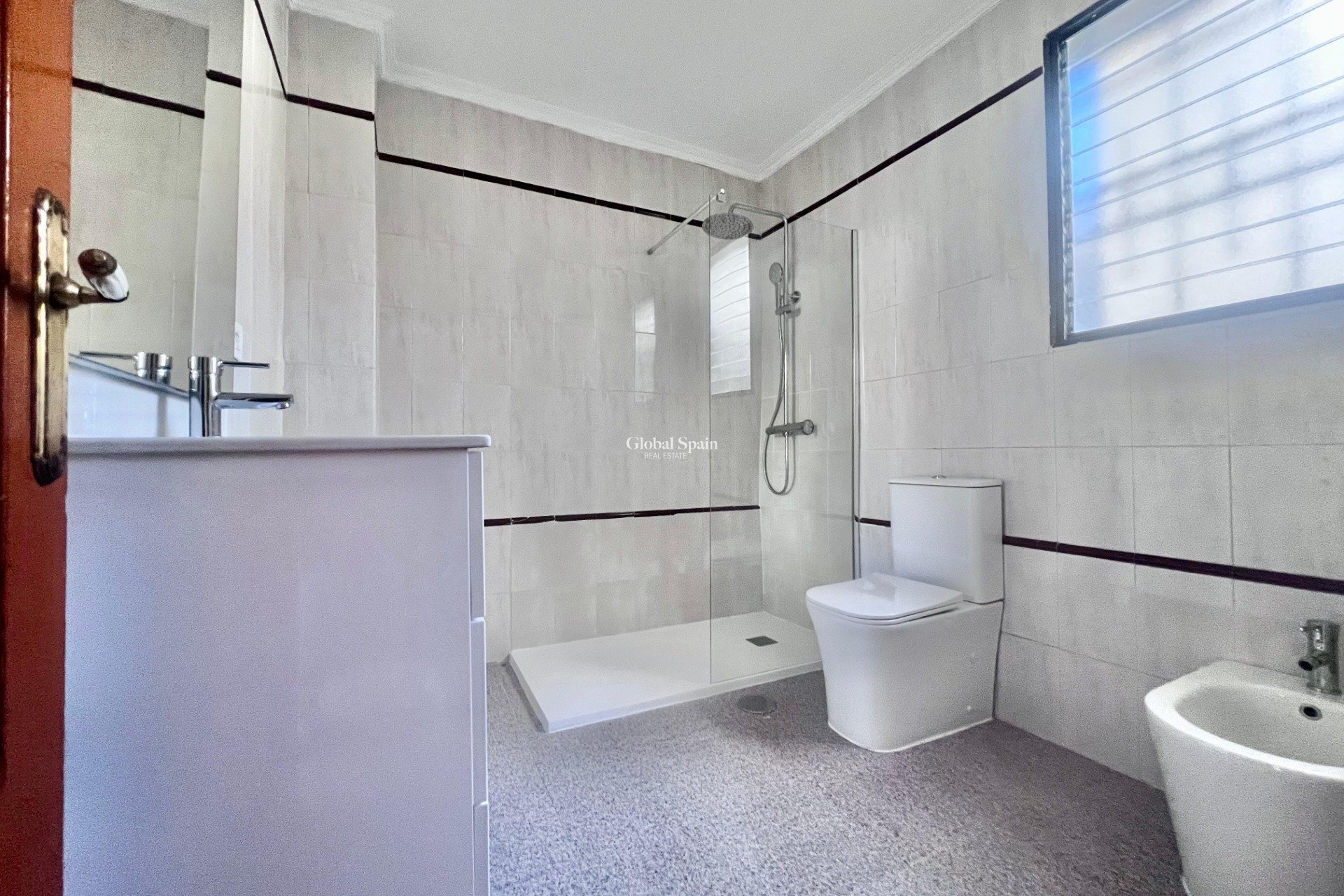Resale - HOUSE -
PILAR DE LA HORADADA - Zona Pueblo