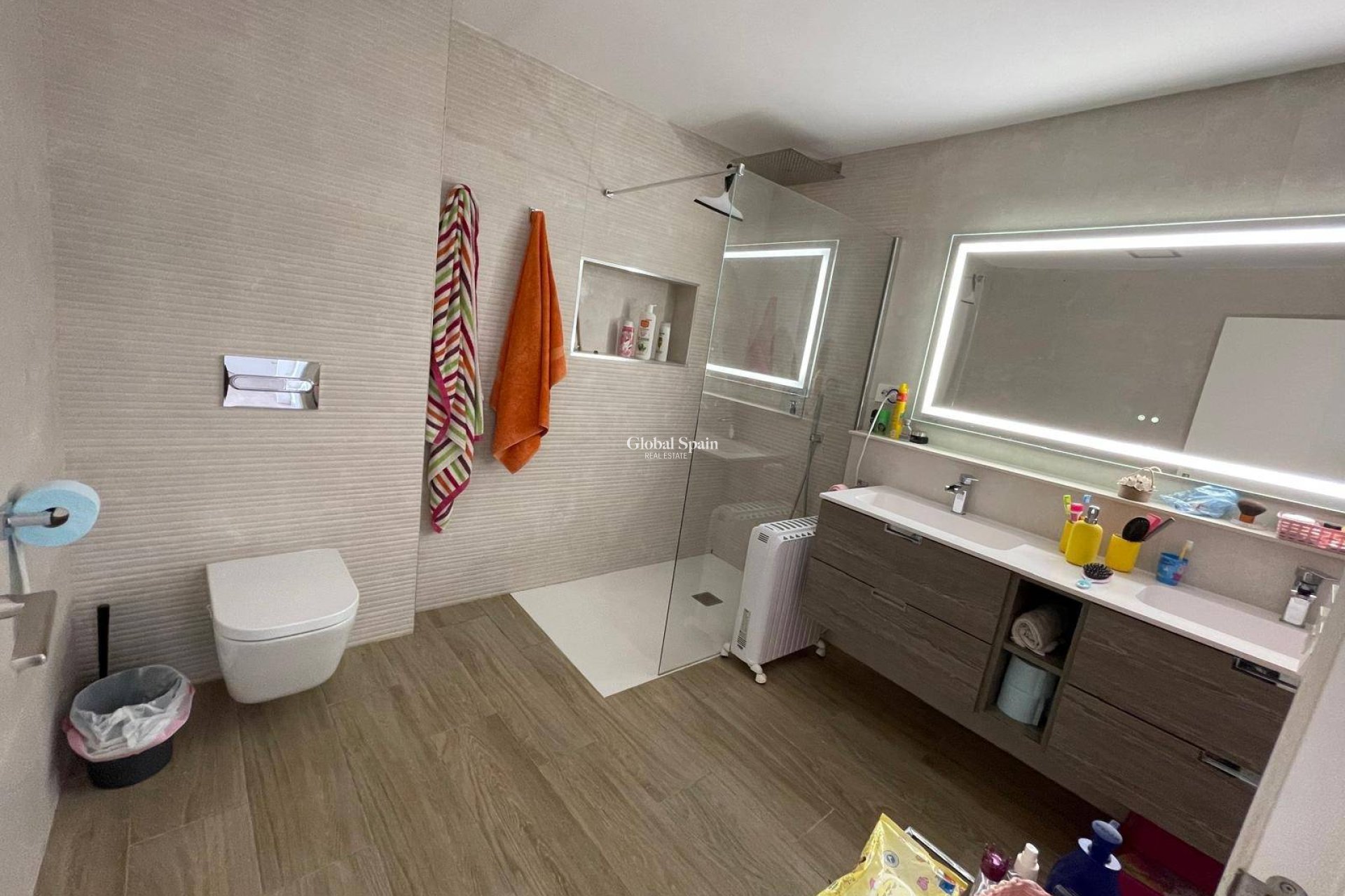 Resale - HOUSE -
PILAR DE LA HORADADA - Zona Pueblo