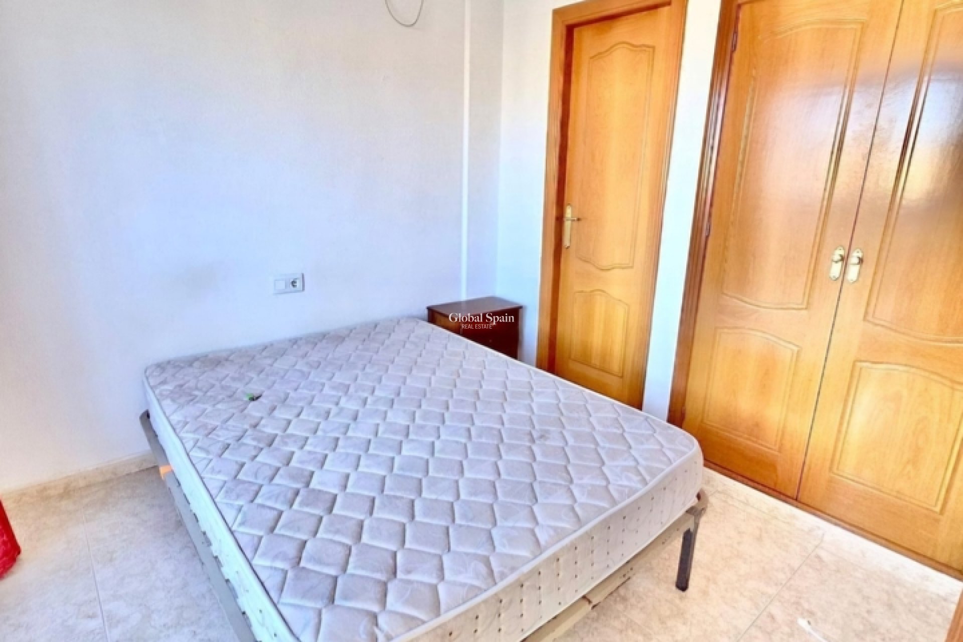 Resale - HOUSE -
PLAYA FLAMENCA - Costa Blanca