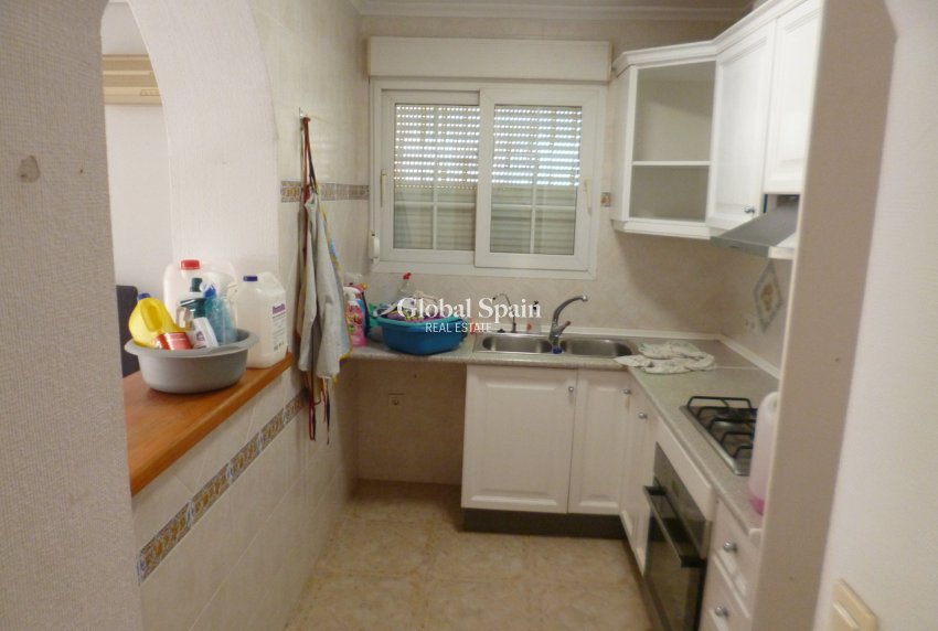 Resale - HOUSE -
PLAYA FLAMENCA - Costa Blanca