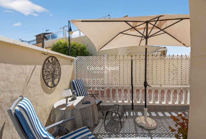 Resale - HOUSE -
PLAYA FLAMENCA - Serena III