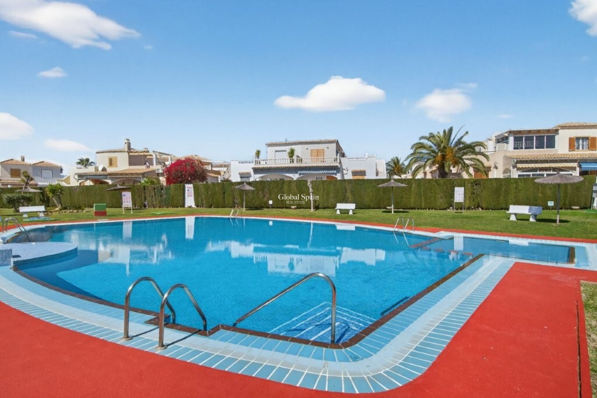 Resale - HOUSE -
PLAYA FLAMENCA - Serena III