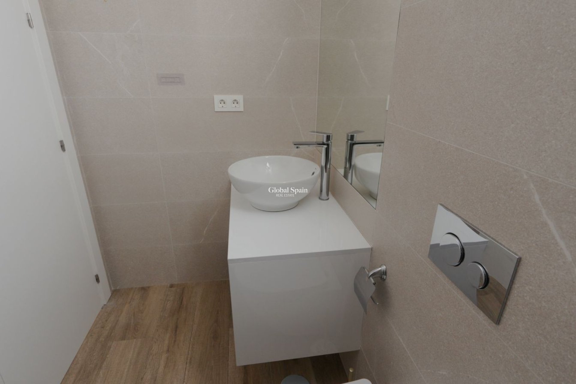 Resale - HOUSE -
POLOP - Costa Blanca