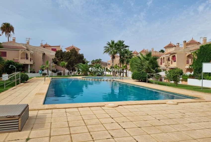 Resale - HOUSE -
PUERTO DE MAZARRÓN - Bahía