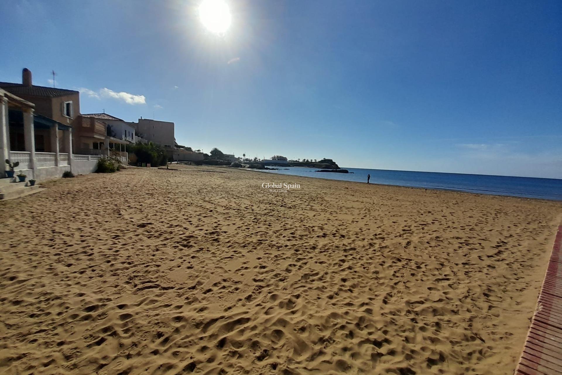 Resale - HOUSE -
PUERTO DE MAZARRÓN - Bahía