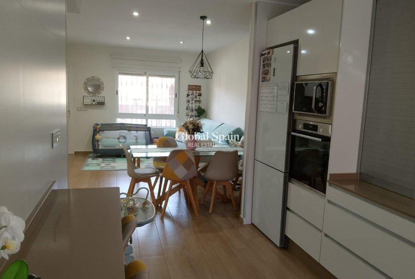 Resale - HOUSE -
PUERTO DE MAZARRÓN - Cuatro Plumas-la Cumbre