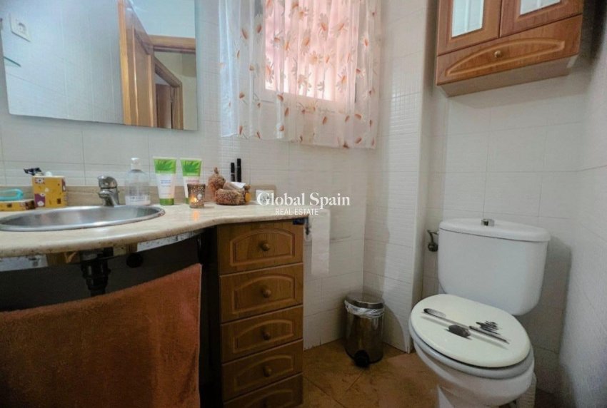 Resale - HOUSE -
PUERTO DE MAZARRÓN - El Alcolar