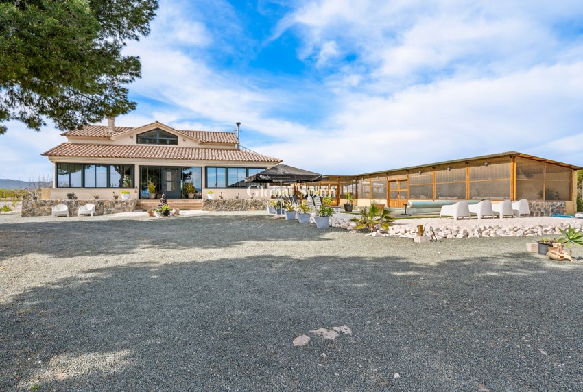Resale - HOUSE -
PUERTO LUMBRERAS - El Esparragal