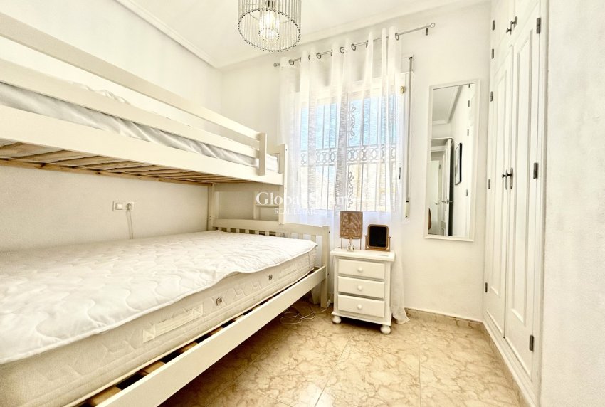 Resale - HOUSE -
PUNTA PRIMA - Costa Blanca