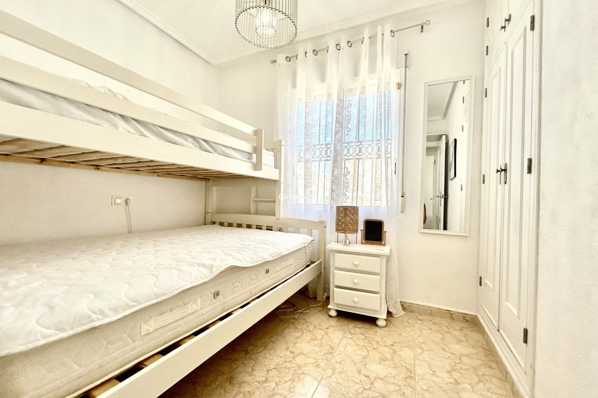 Resale - HOUSE -
PUNTA PRIMA - Costa Blanca