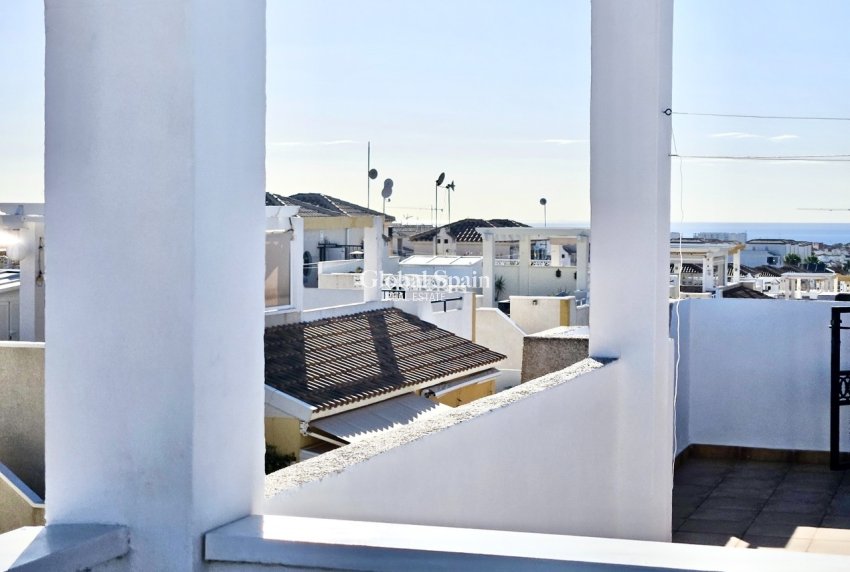 Resale - HOUSE -
PUNTA PRIMA - Costa Blanca