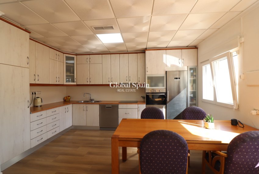 Resale - HOUSE -
Rafal - El Mudamiento