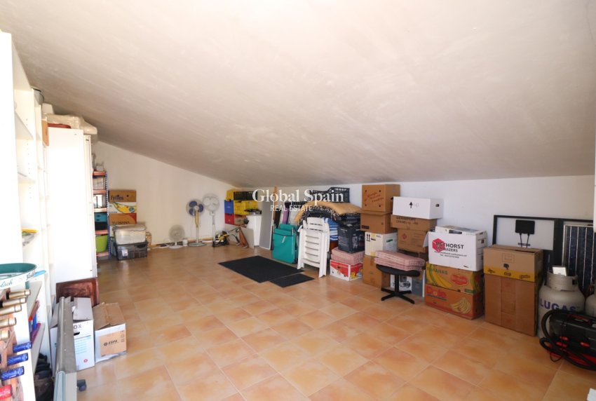 Resale - HOUSE -
Rafal - El Mudamiento