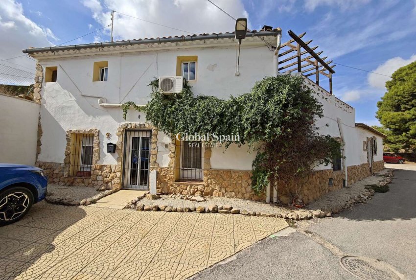 Resale - HOUSE -
RASPAY - Inland