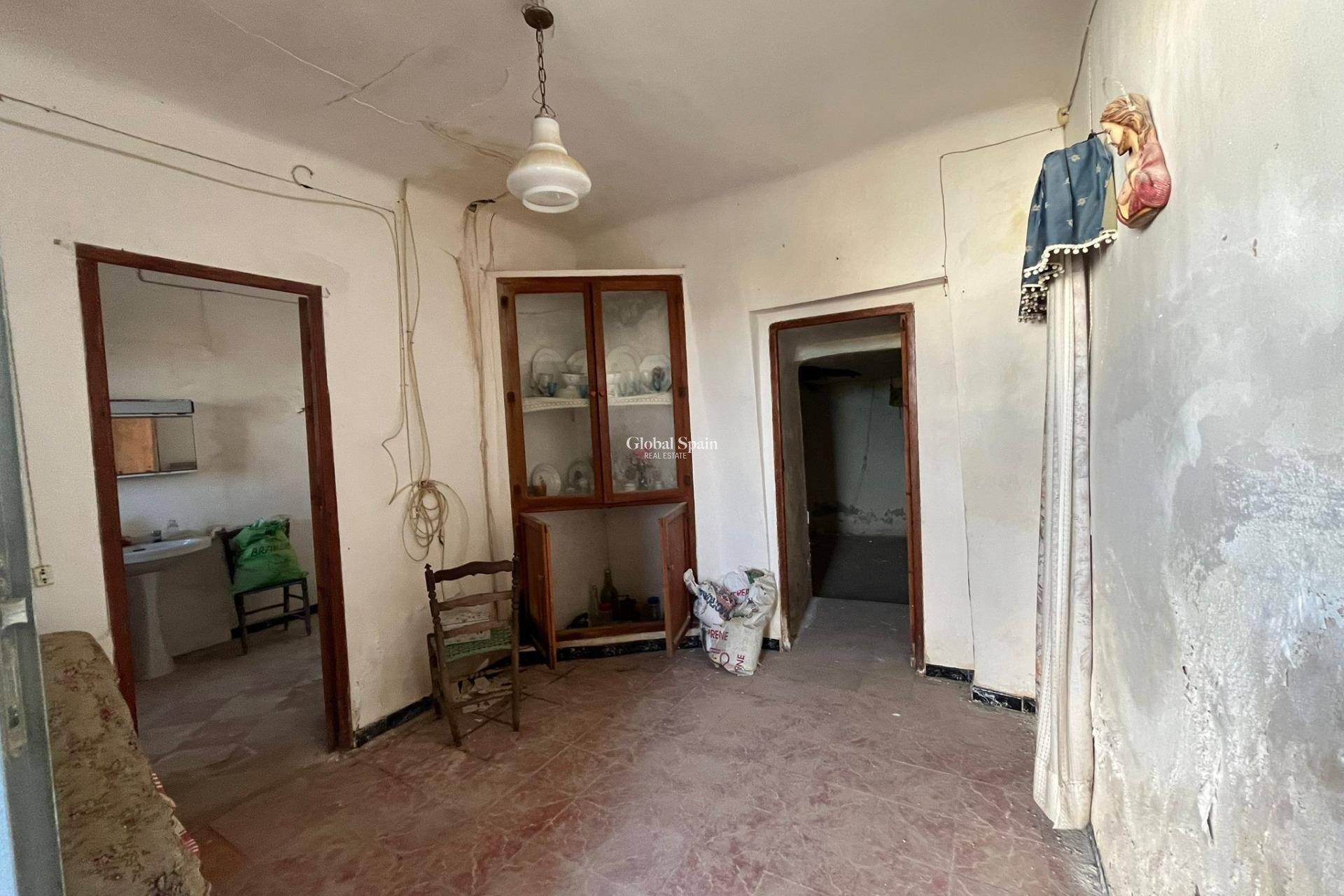 Resale - HOUSE -
Rojales - Centro