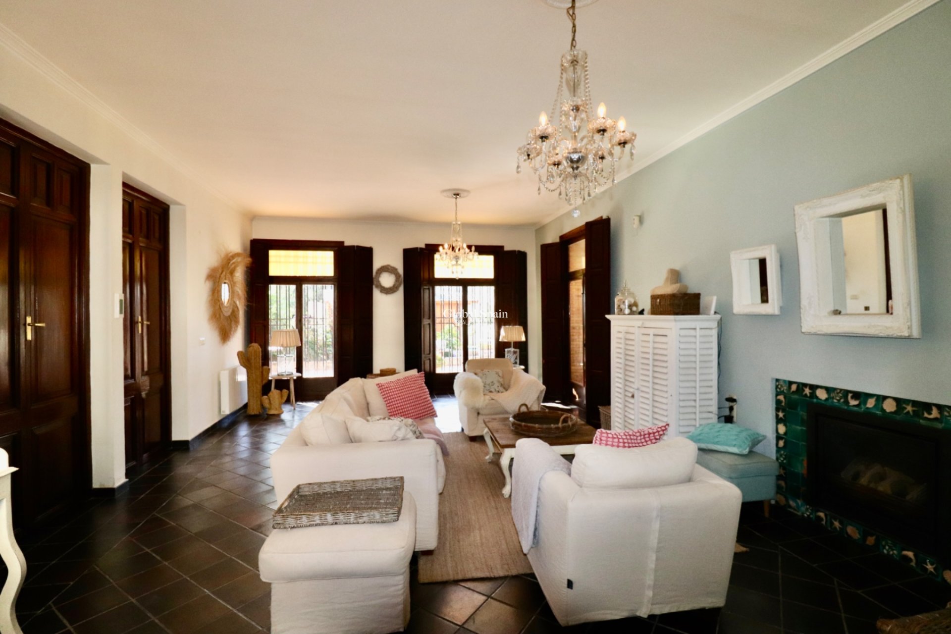 Resale - HOUSE -
ROJALES - Heredades