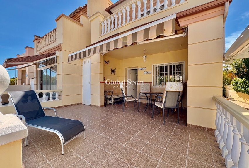 Resale - HOUSE -
ROJALES - Inland