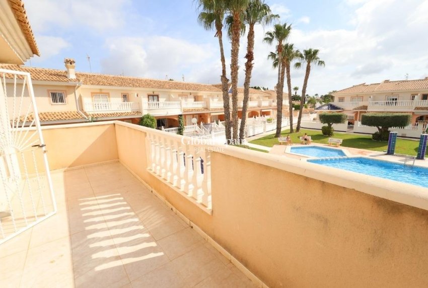 Resale - HOUSE -
ROJALES - Inland