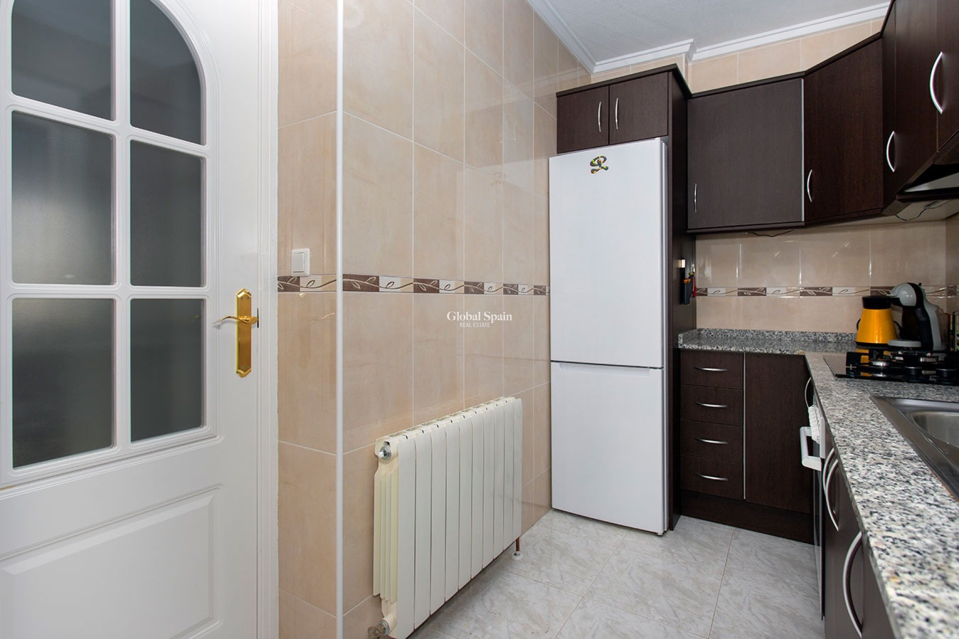 Resale - HOUSE -
ROJALES - Pueblo