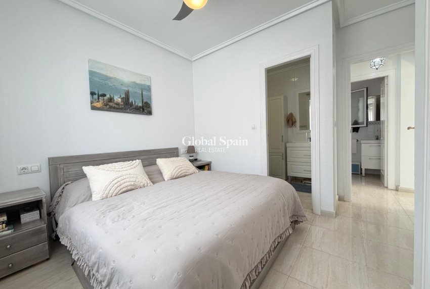 Resale - HOUSE -
ROJALES - Pueblo