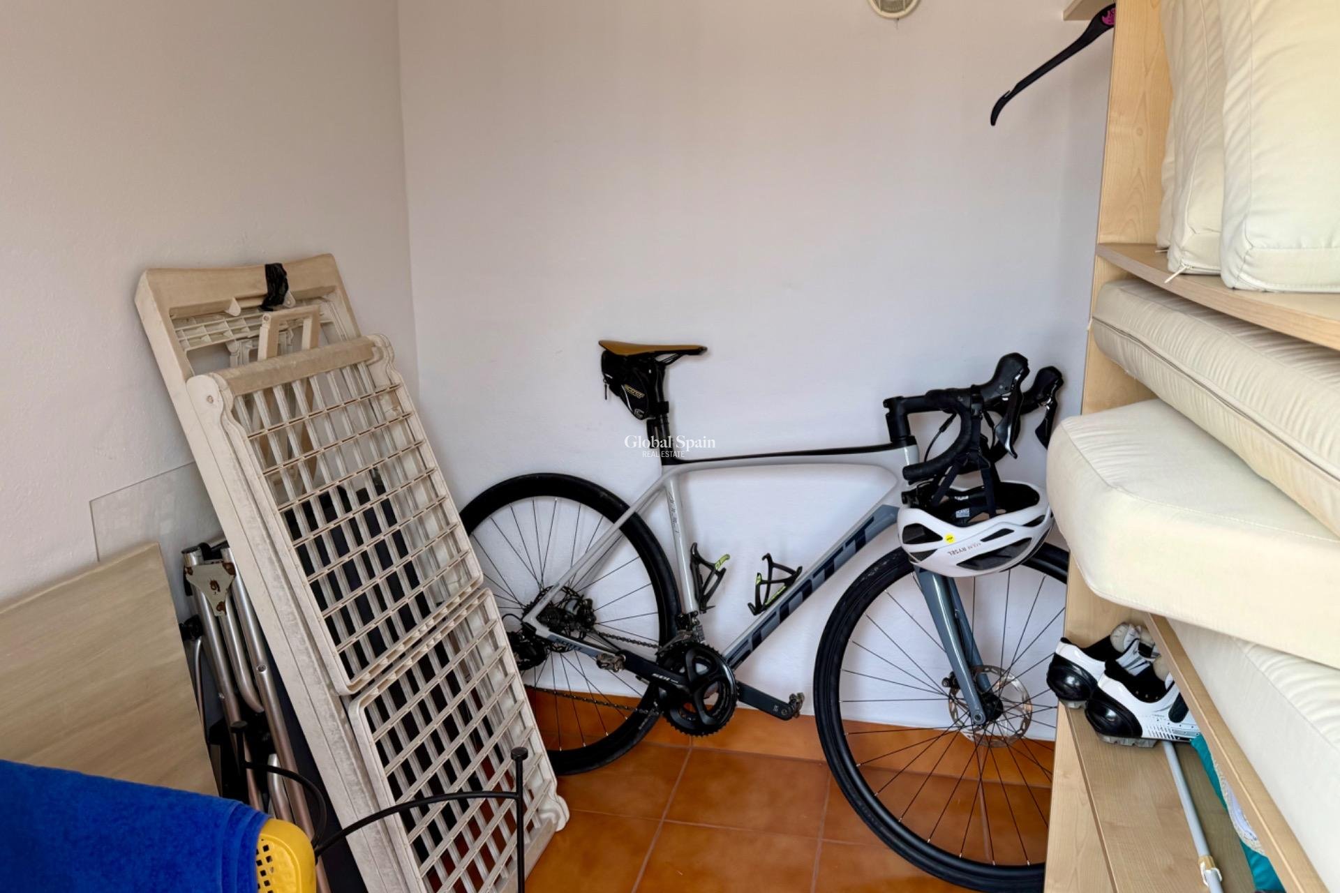 Resale - HOUSE -
ROJALES - Pueblo