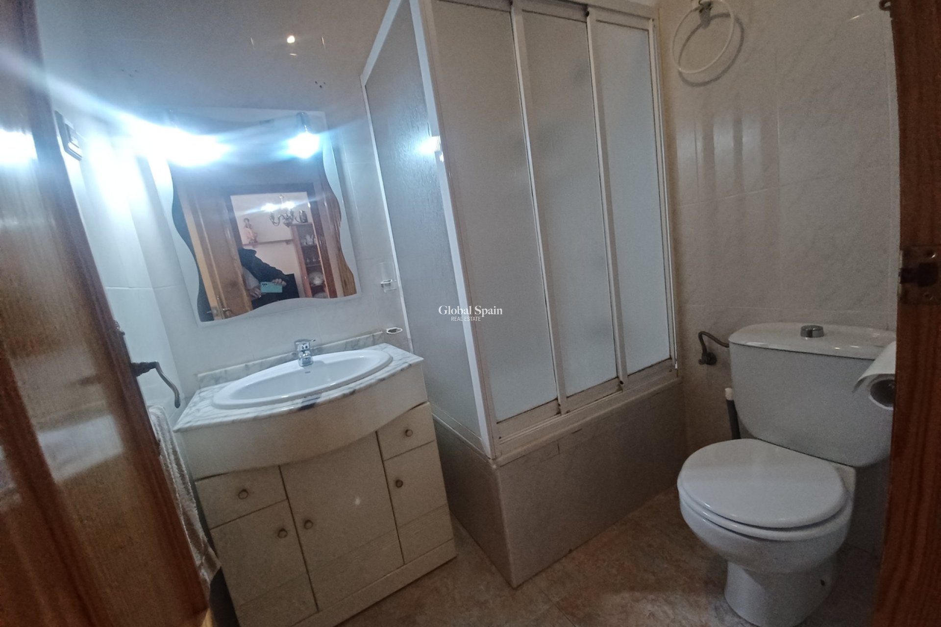 Resale - HOUSE -
ROLDÁN - Inland