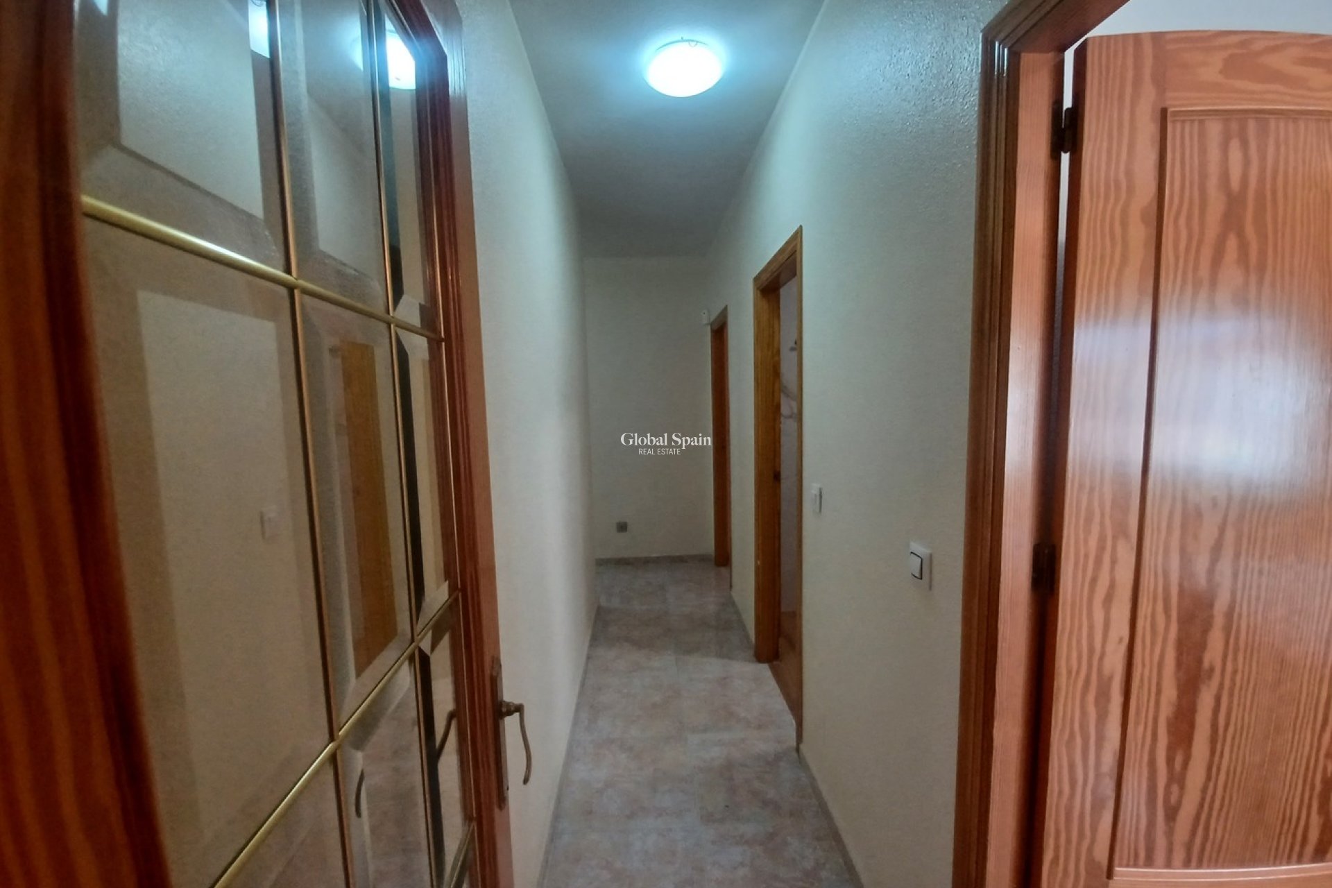 Resale - HOUSE -
ROLDÁN - Inland