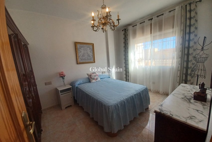 Resale - HOUSE -
ROLDÁN - Inland