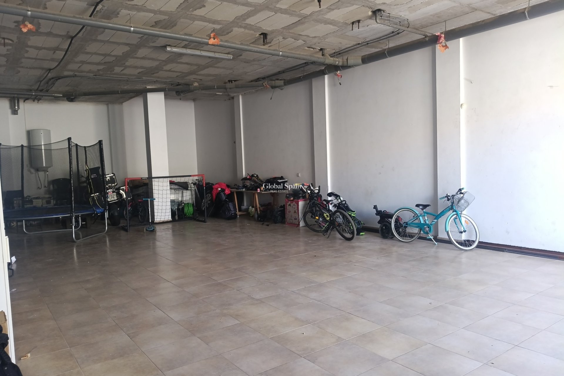 Resale - HOUSE -
ROLDÁN - Inland